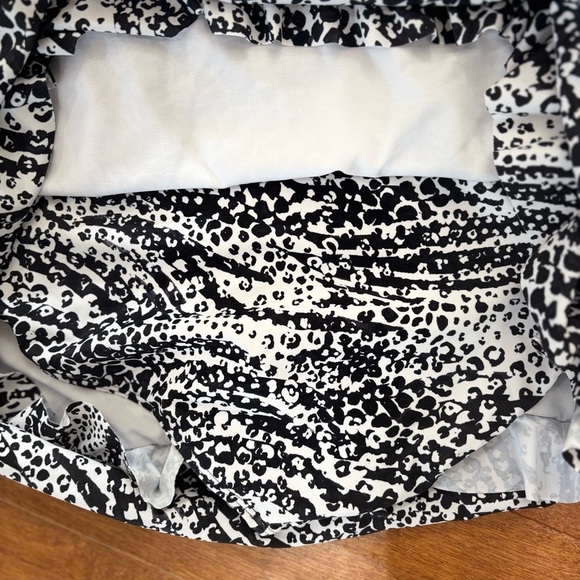 Kim Gravel x Swimsuits For All Swimsuit Sz 24 Skirted 1-Piece Suit - Picture 6 of 8